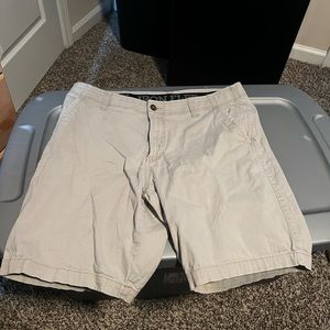 Iron flex khaki shorts